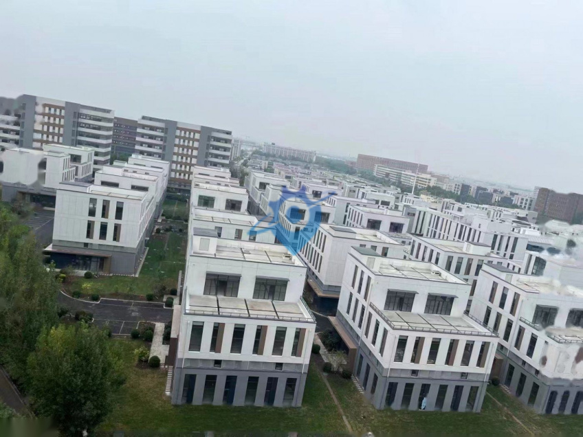 准现房独栋！送300㎡露台，首付2成可贷款，有房本50年产权