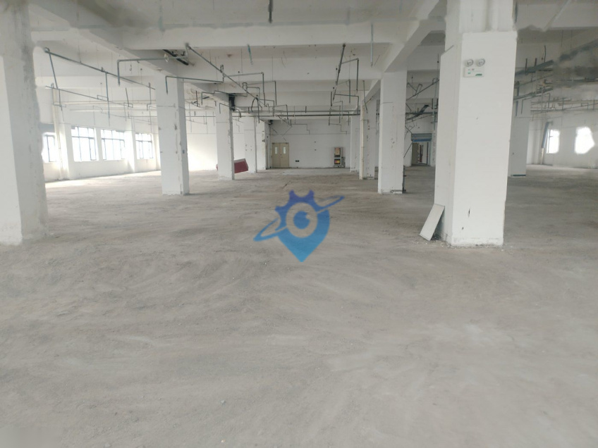 空港厂房出租,整层3200平米,消防民用二级,可生产实验办公等随时看
