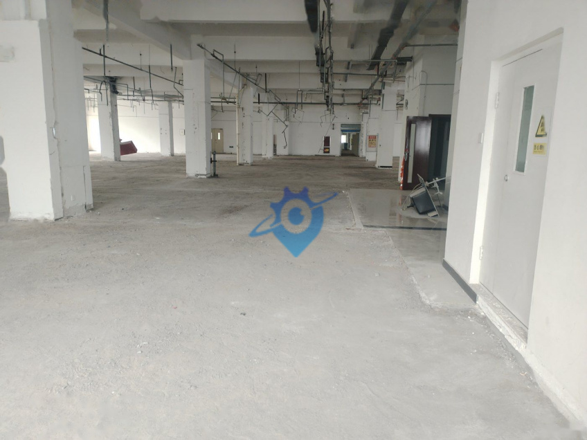 空港厂房出租,整层3200平米,消防民用二级,可生产实验办公等随时看